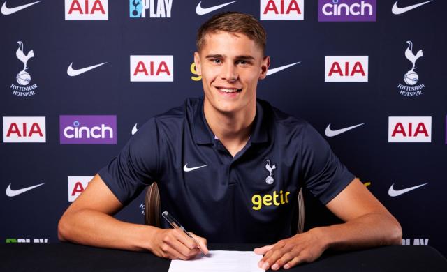 glow-kaiyun.com-热刺官方：荷兰后卫范德芬加盟，签约至2029年