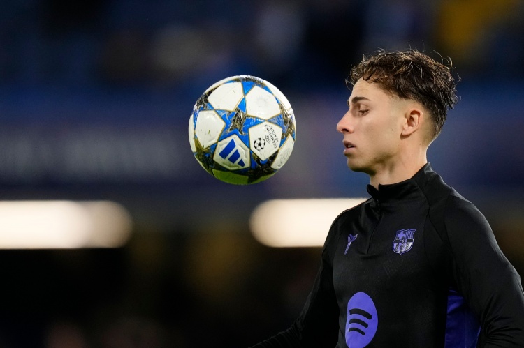 开云app下载-本赛季巴萨两人各项赛事直接参与20球：亚马尔、费尔明